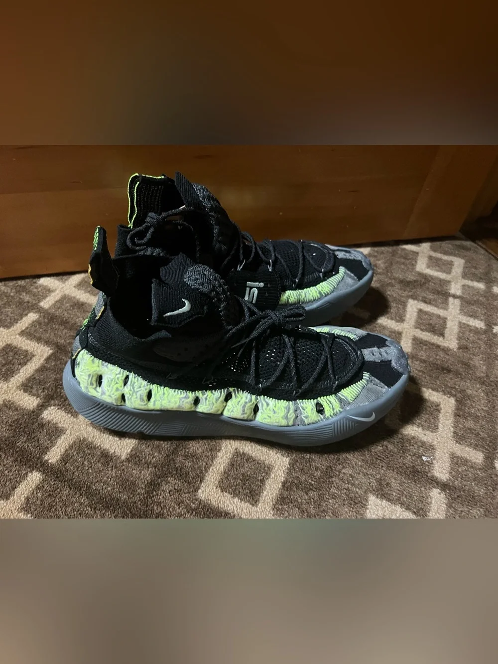 Nike Black and Neon Yellow Knit High-Top Sneakers mens sz 11.5